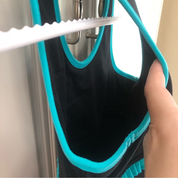 Ivivva by Lululemon girls ruffle accent tank top - Picture 7 of 7